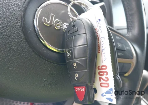 2015 Jeep Cherokee Latitude из США, поврежденный, VIN 1C4PJMCS2FW504782